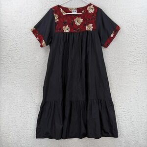 RM Hawaii Dress Womens Large Black Floral Yoke Short Sleeve Trapeze Midi Muumuu